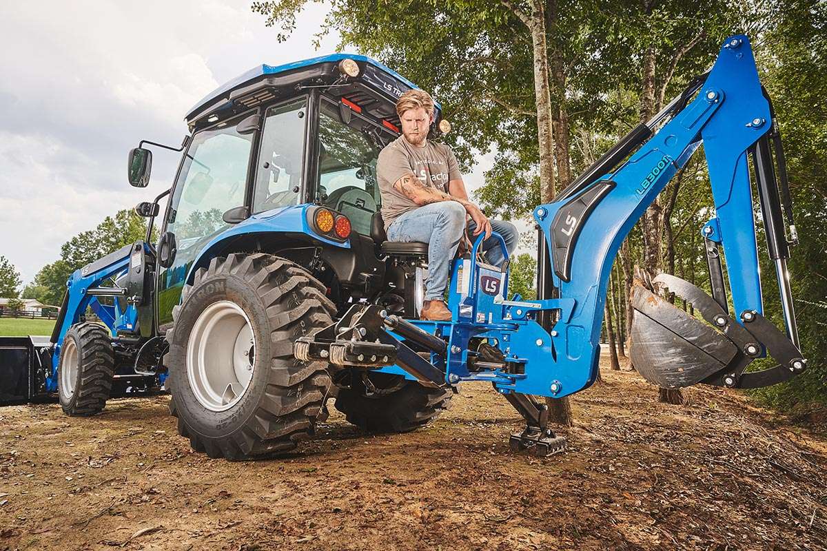 LS Compact Tractor MT2 Series - MT232HC