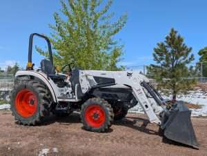 Used Tractor-2009 Bobcat CT335 